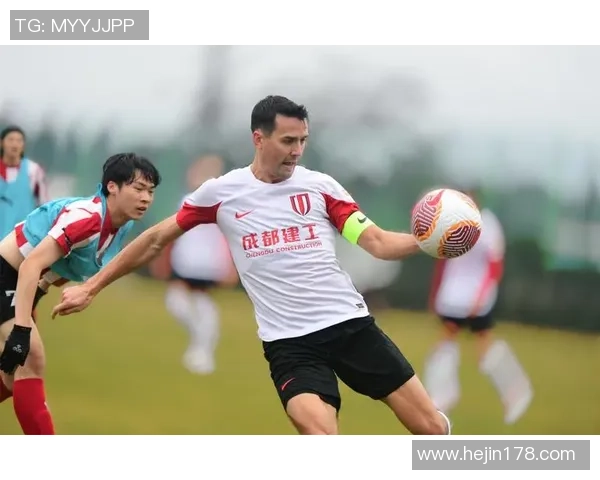 成都足球队的转型之路：从传统到现代的深度解析与未来展望